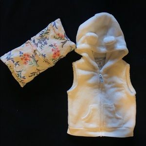 ❄️Baby Girls Plush Polar BearHoodie Vest w/Ears 🐻